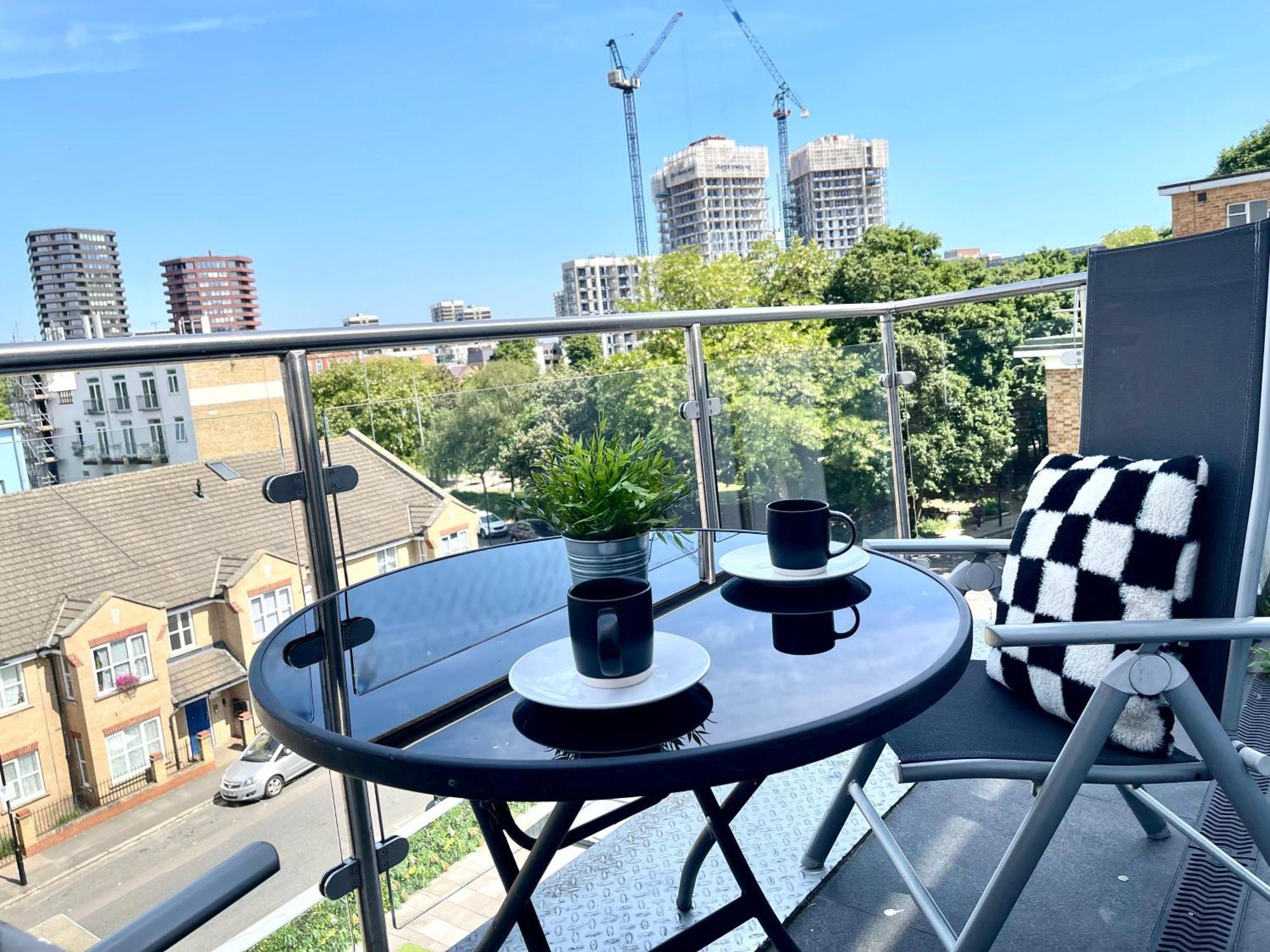 Contemporary Apartments With Private Terraces In Shoreditch, Hoxton, Islington London Exterior photo