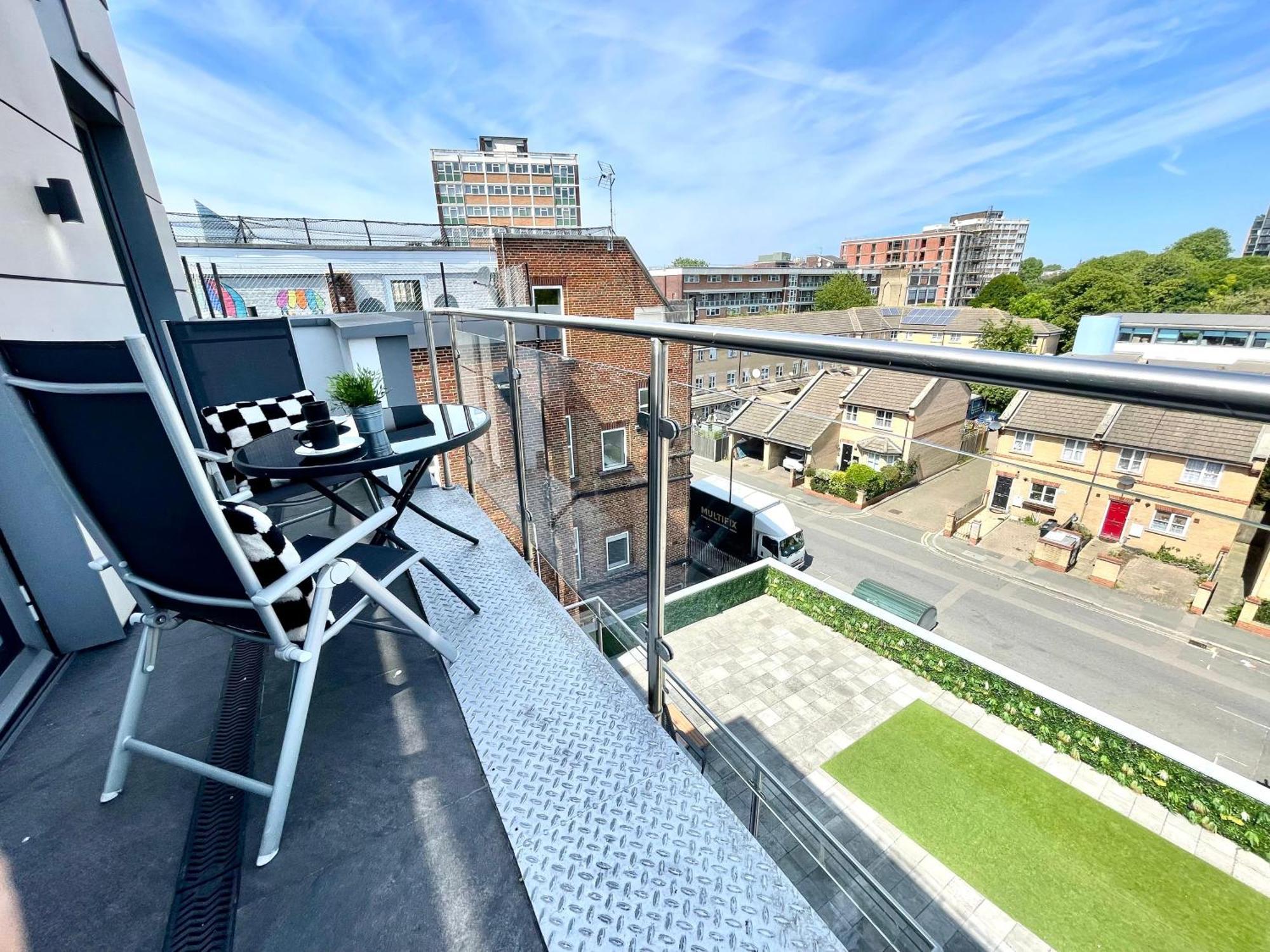 Contemporary Apartments With Private Terraces In Shoreditch, Hoxton, Islington London Exterior photo